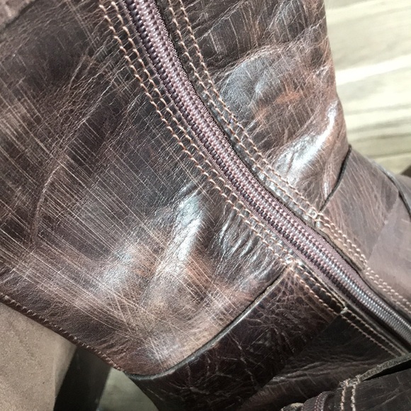 True Religion boots size 8B - Picture 17 of 17